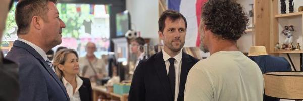 Transition �cologique : visite minist�rielle � la Ressourcerie de Poissy !